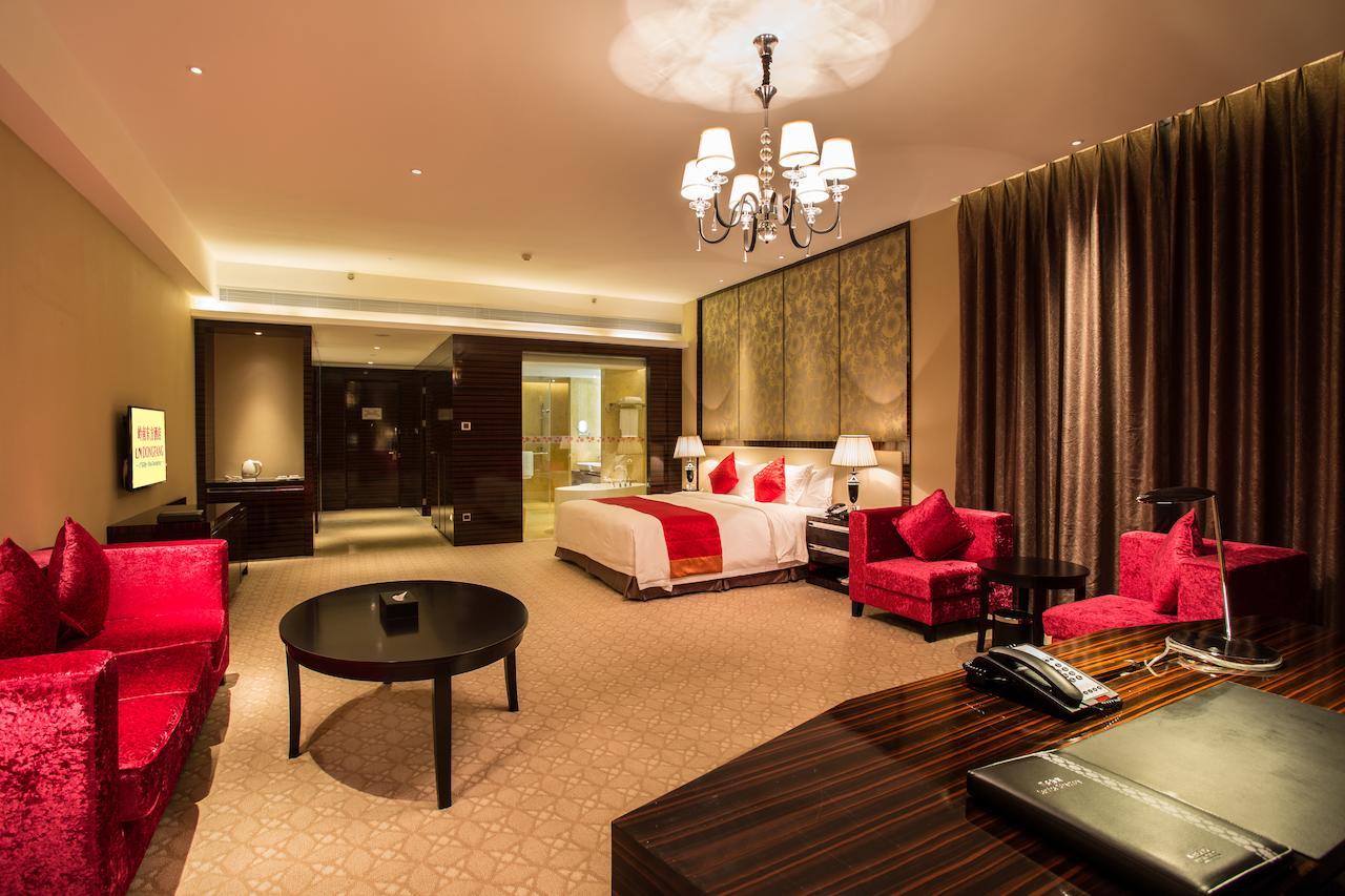 Ln Dongfang Hotel, Sihui Номер фото